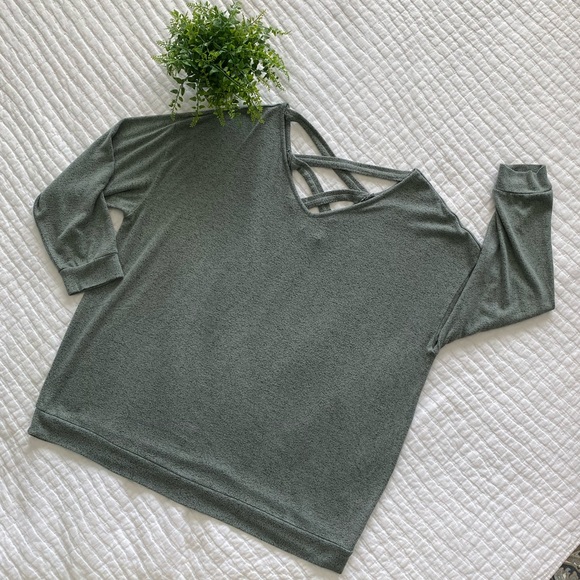 Cupio Sweaters - Sweater with criss cross detail on back